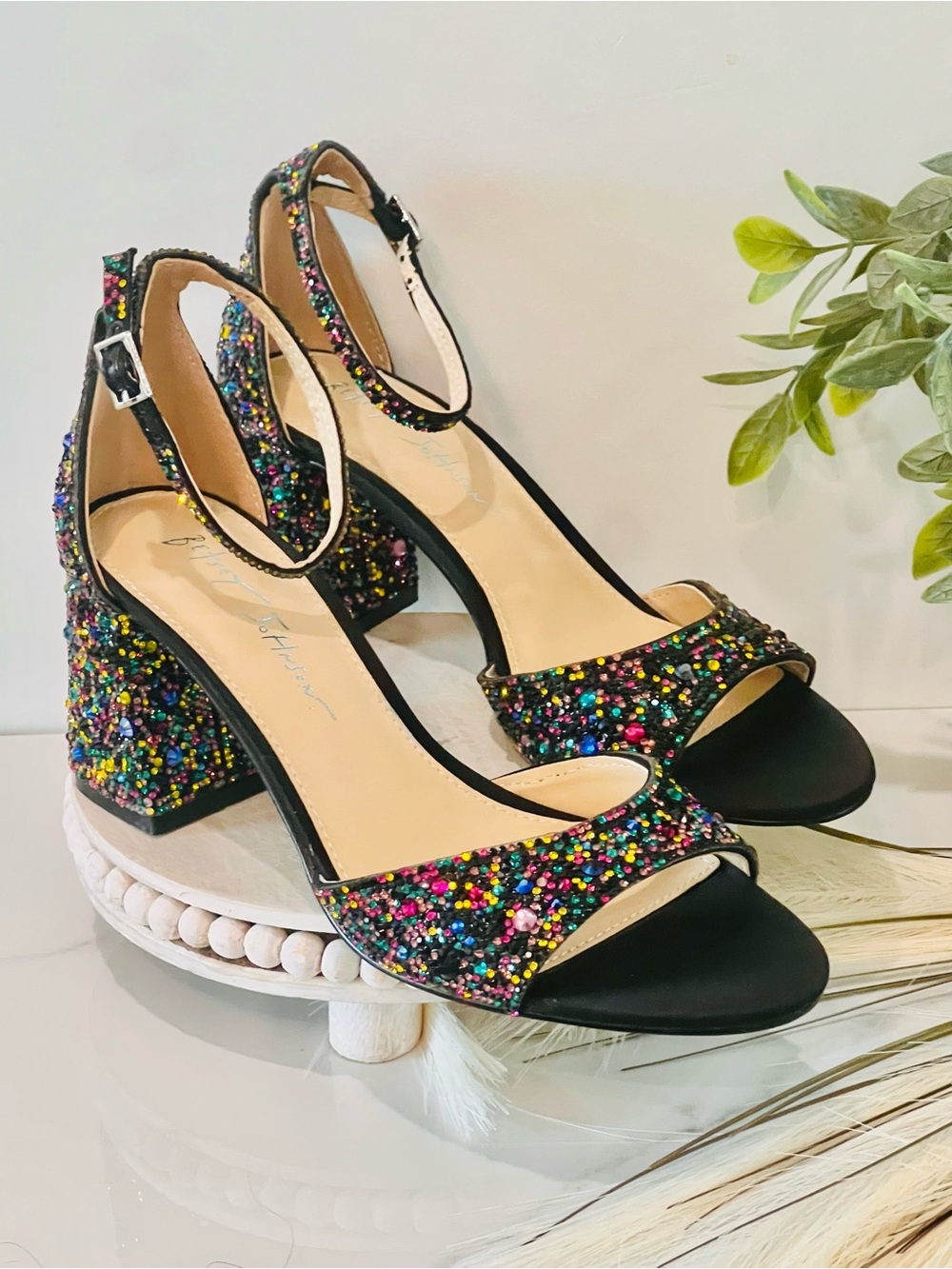 Betsey Johnson Black Multicolor Beaded Block Heel - Picture 3 of 16